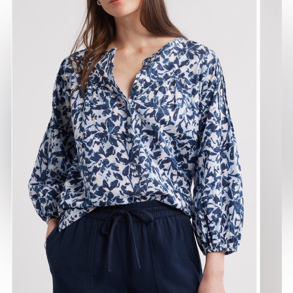 Caslon® Pintuck Pleat Top (only worn once)